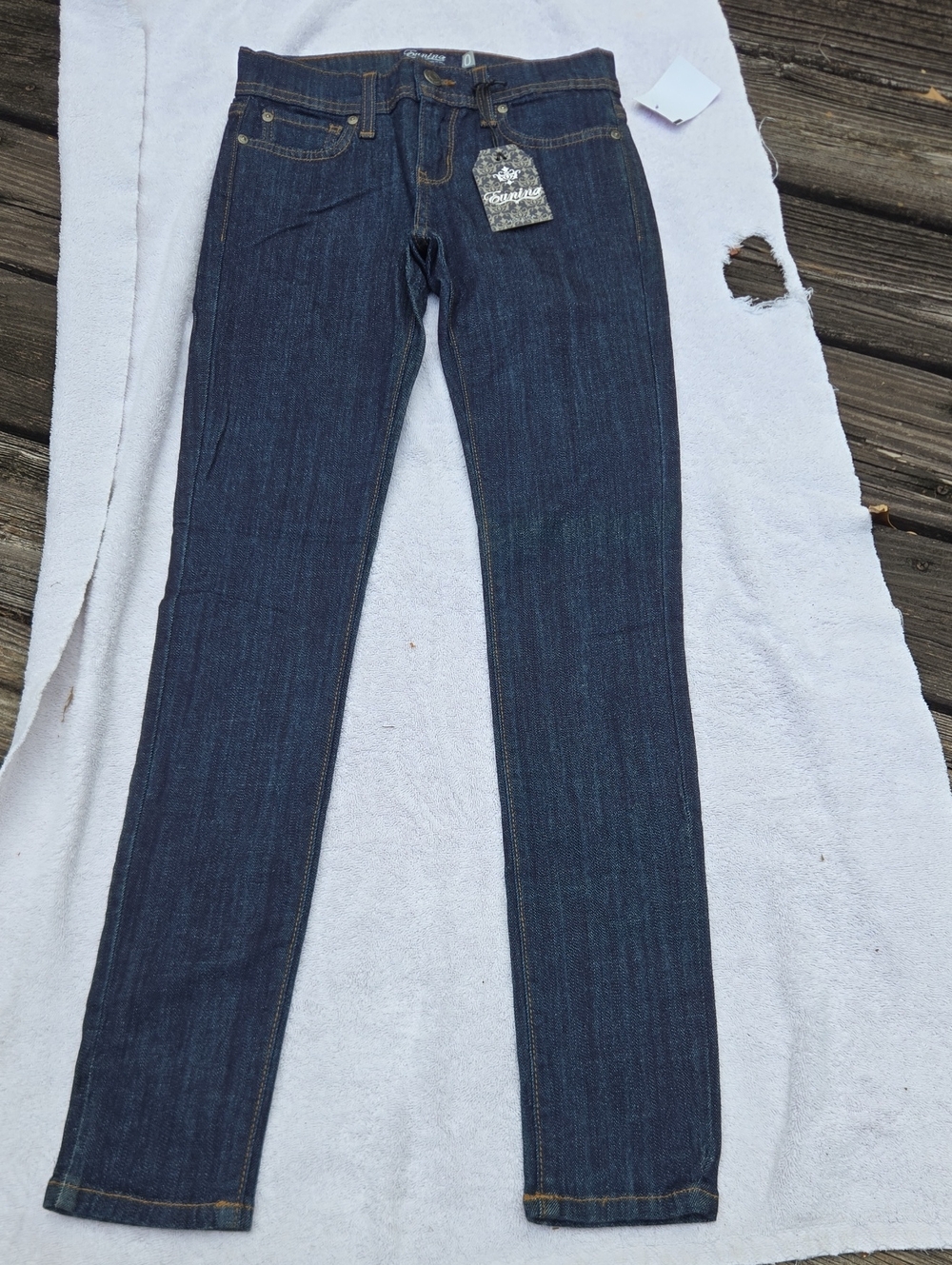 Eunina Dark Blue Women's Jeans